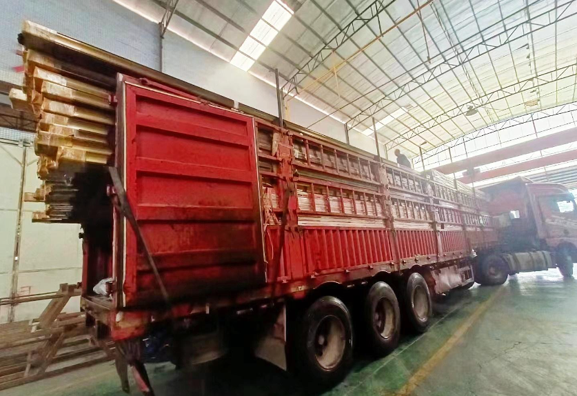 绵阳到克拉玛依市物流专线建材运输(图2)