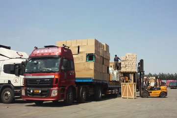 ​德阳到广西物流公司每天装车(图1)